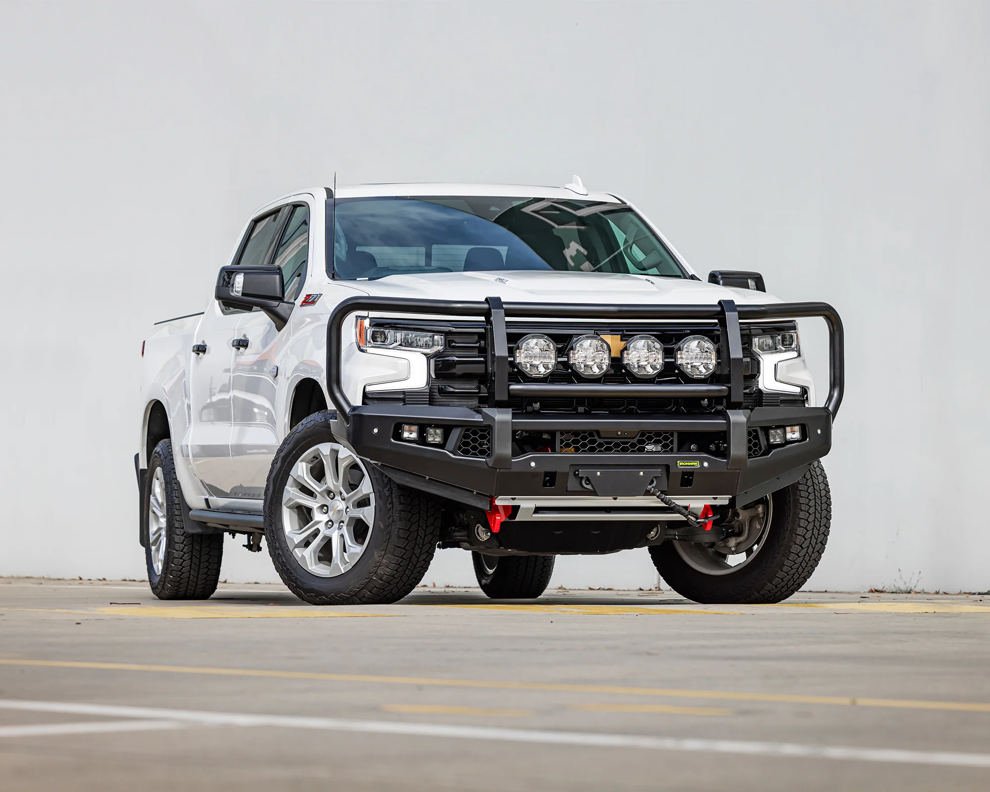 APEX Bull Bar & Lights Kit