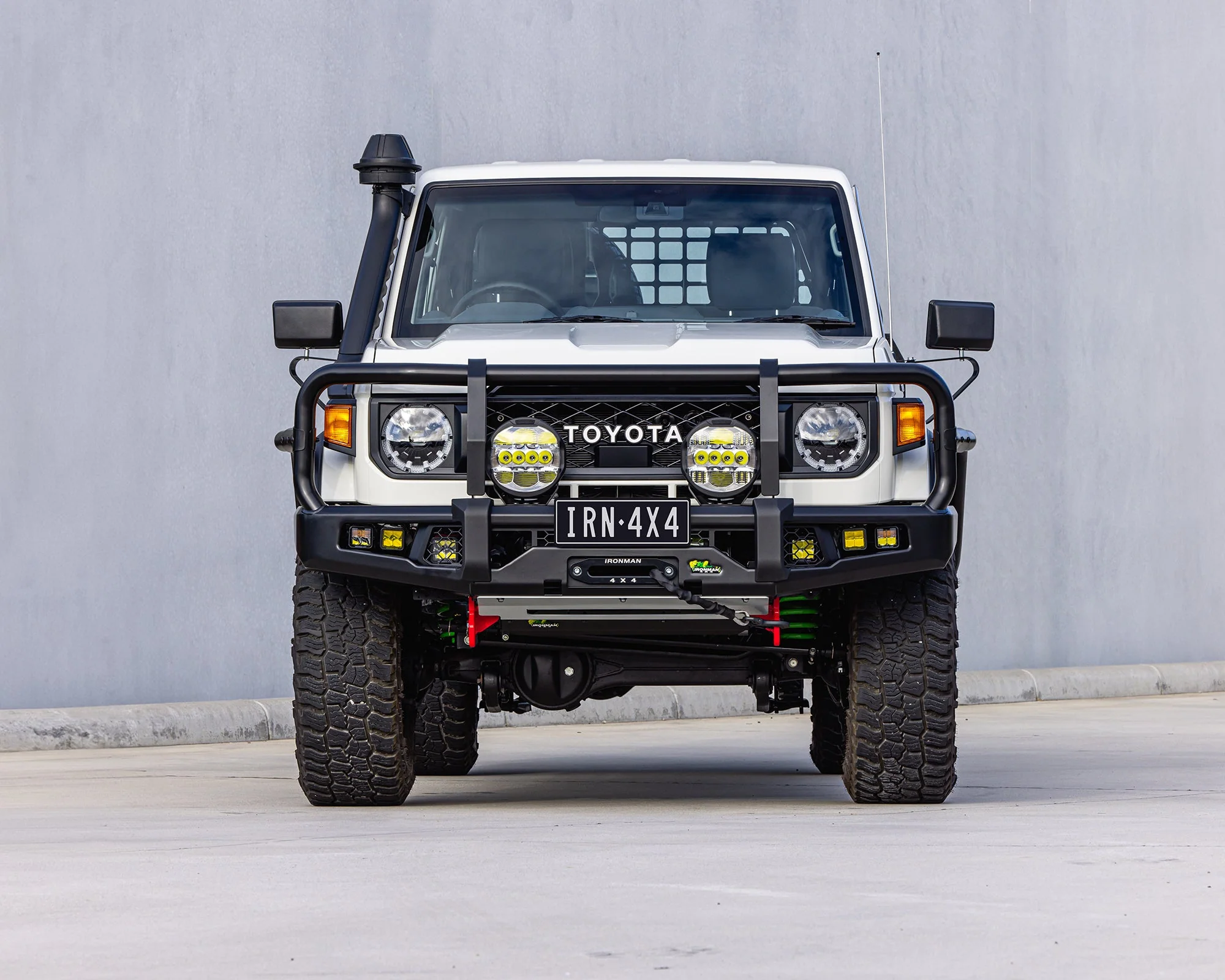 APEX Bull Bar & Lights Kit - Image 3