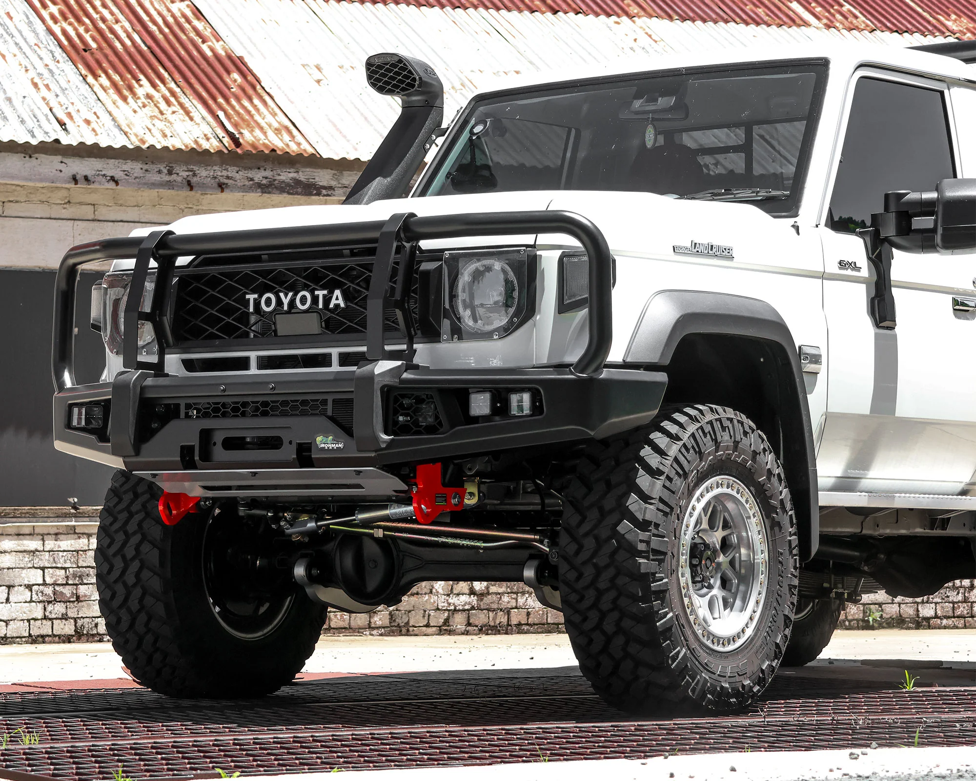 APEX Bull Bar & Lights Kit - Image 3