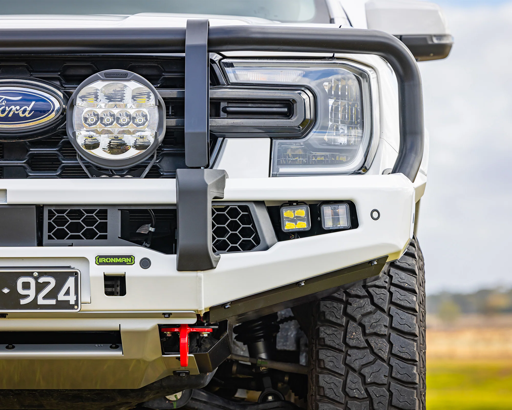 APEX Bull Bar & Lights Kit - Image 4
