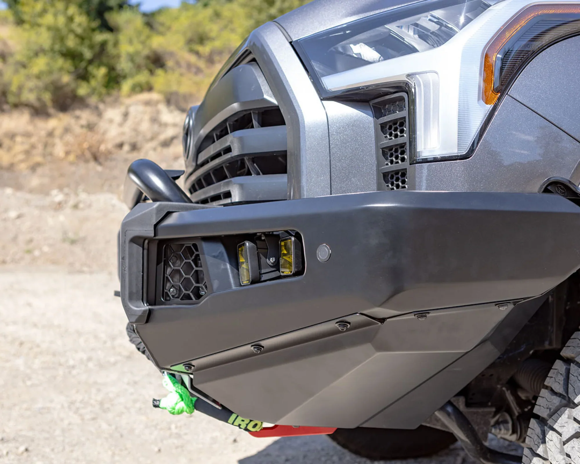 APEX Single Loop Bull Bar - Image 4