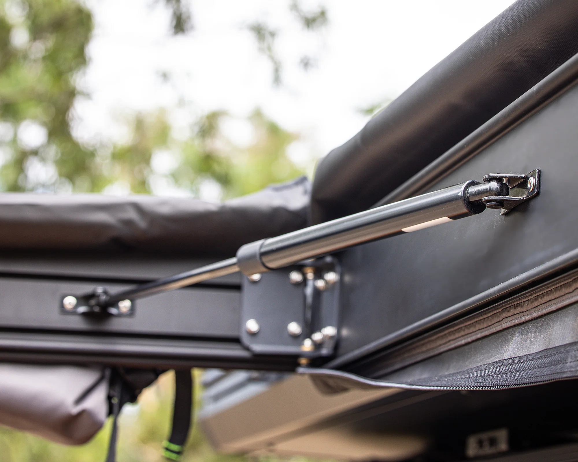 Deltawing Ensuite XT - Pivot Left - Image 4