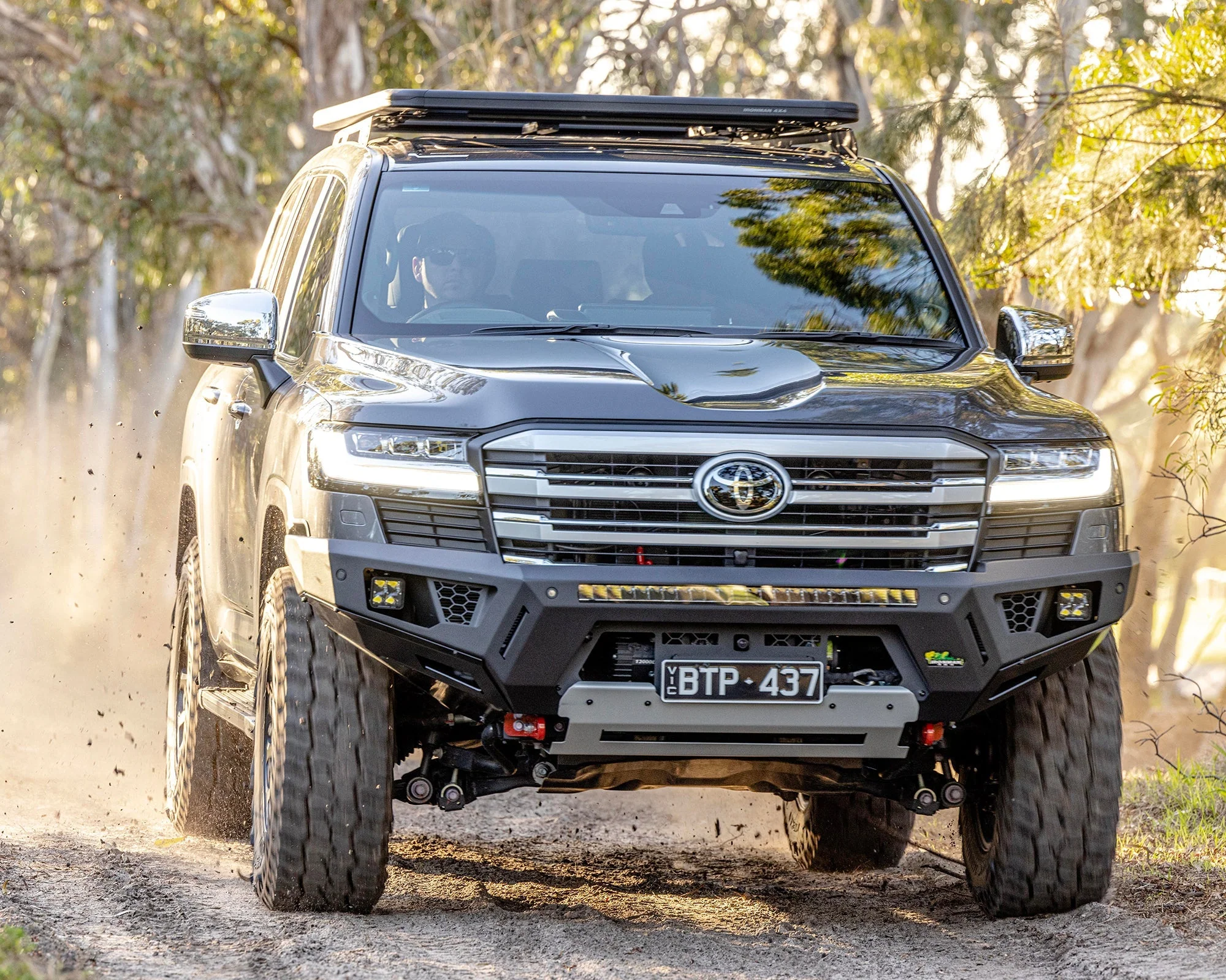 Raid Bull Bar & Lights Kit - Image 4