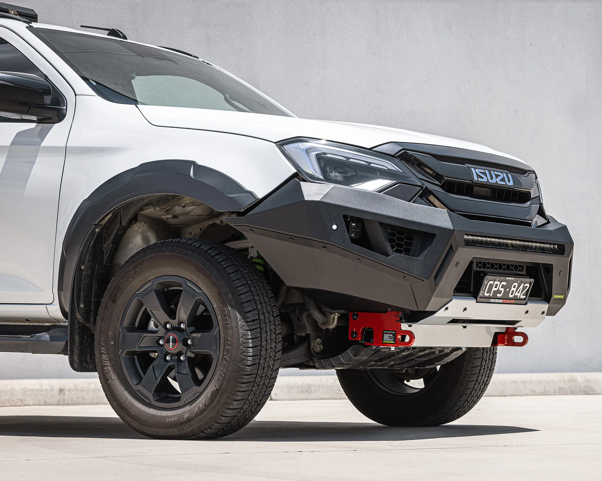 Raid Bull Bar & Lights Kit - Image 3