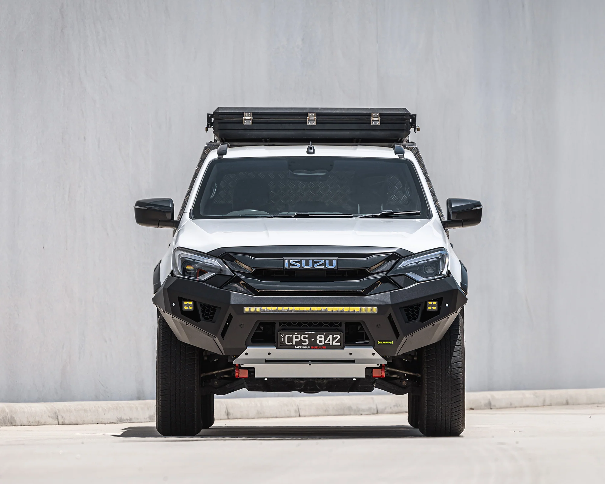 Raid Bull Bar & Lights Kit - Image 5
