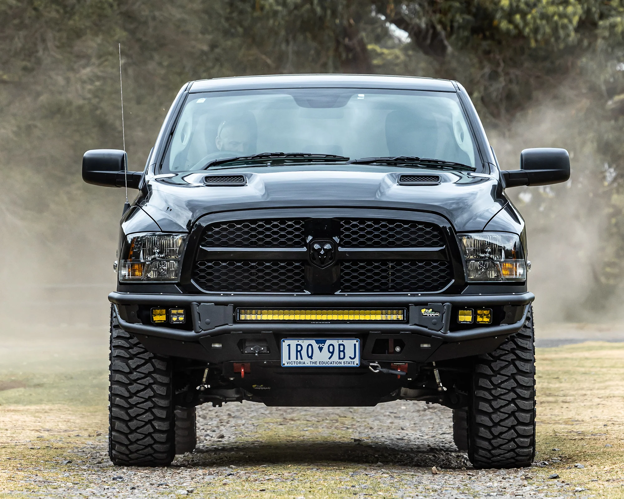 Raid Bull Bar & Lights Kit - Image 3