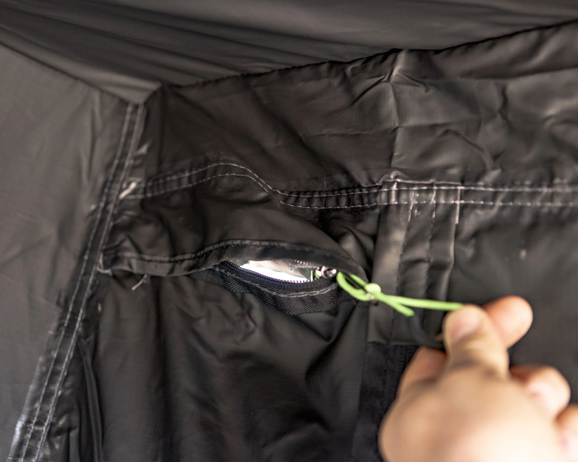 Room - Deltawing 180 Awnings - Image 5